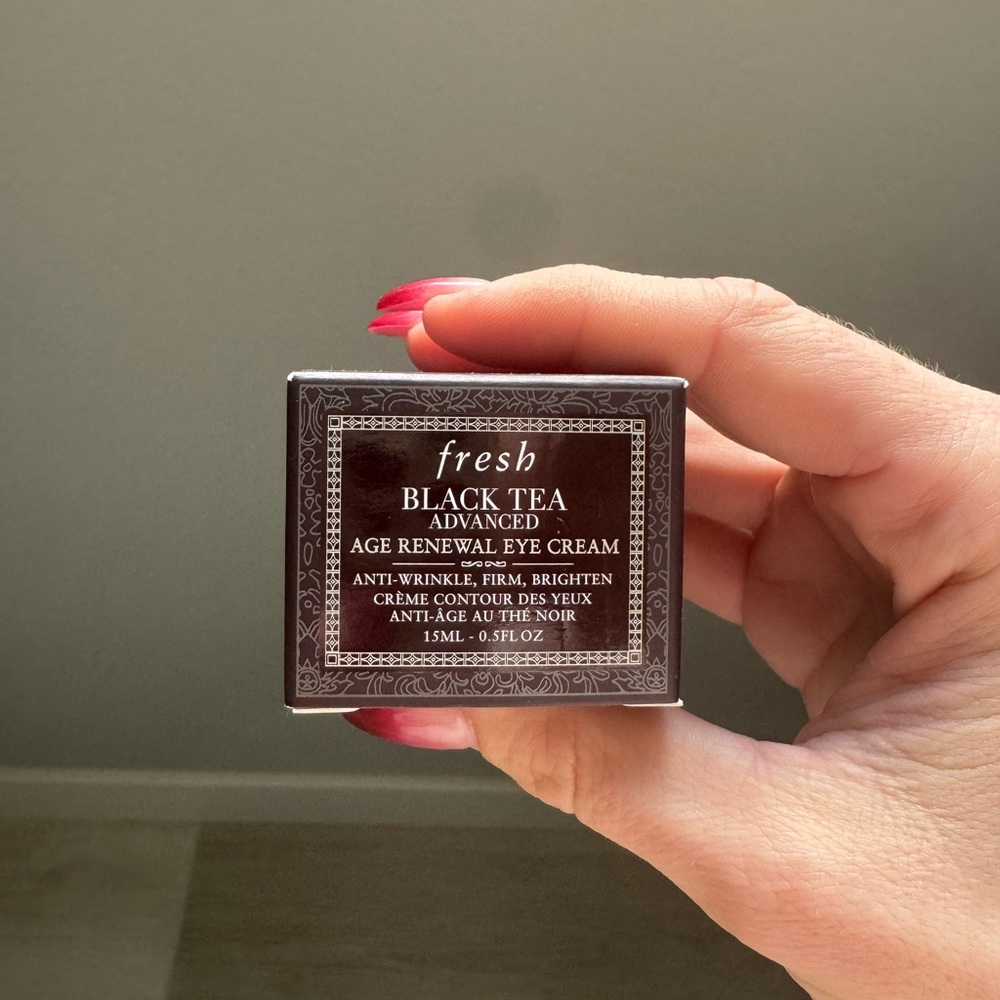 fresh Black Tea Advanced Age Renewal Eye Cream